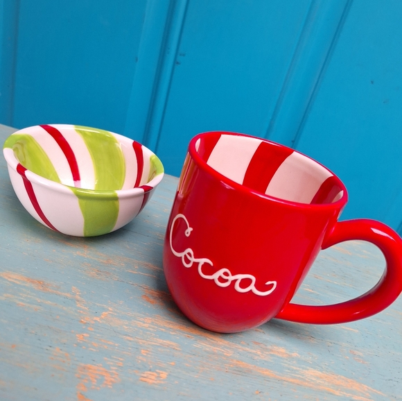 Mug & Peppermint Bowl Santas Cocoa Cup by Hallmark Holiday Christmas Candy Dish - Picture 4 of 12